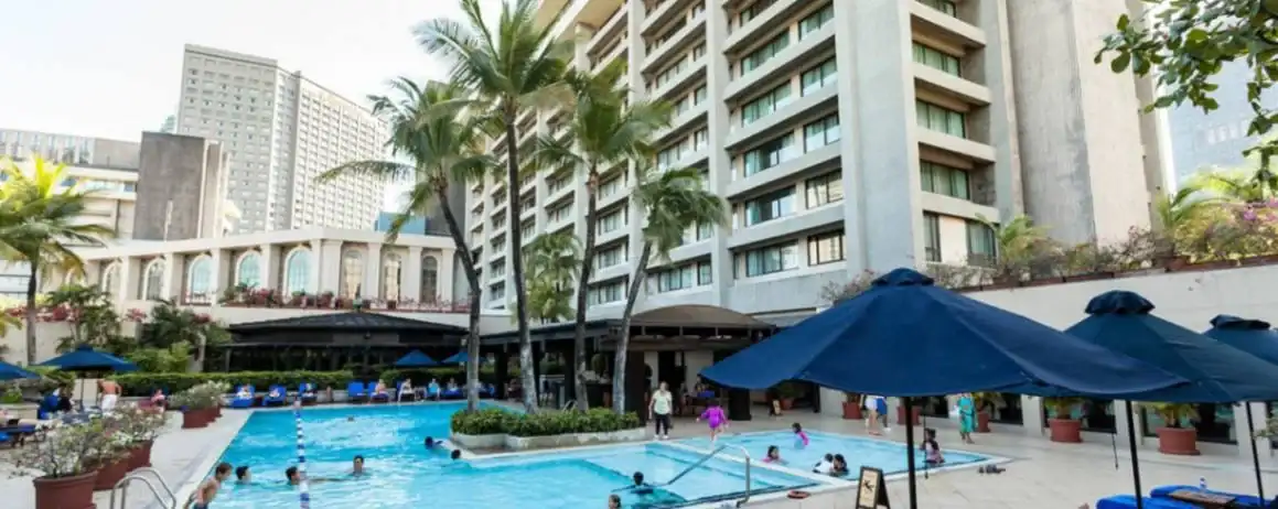 The Peninsula Manila-1